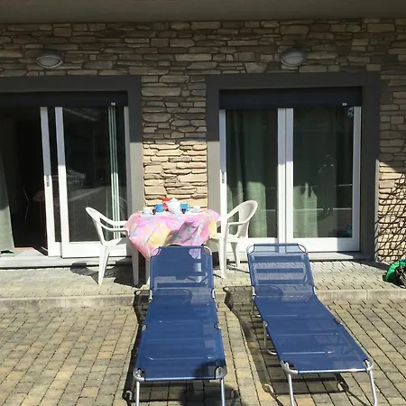 Casa Silvia In Alessandra Lejlighed Domaso
