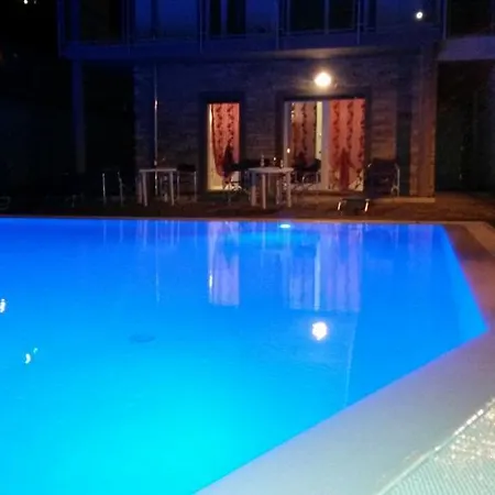 Casa Silvia In Alessandra Lejlighed